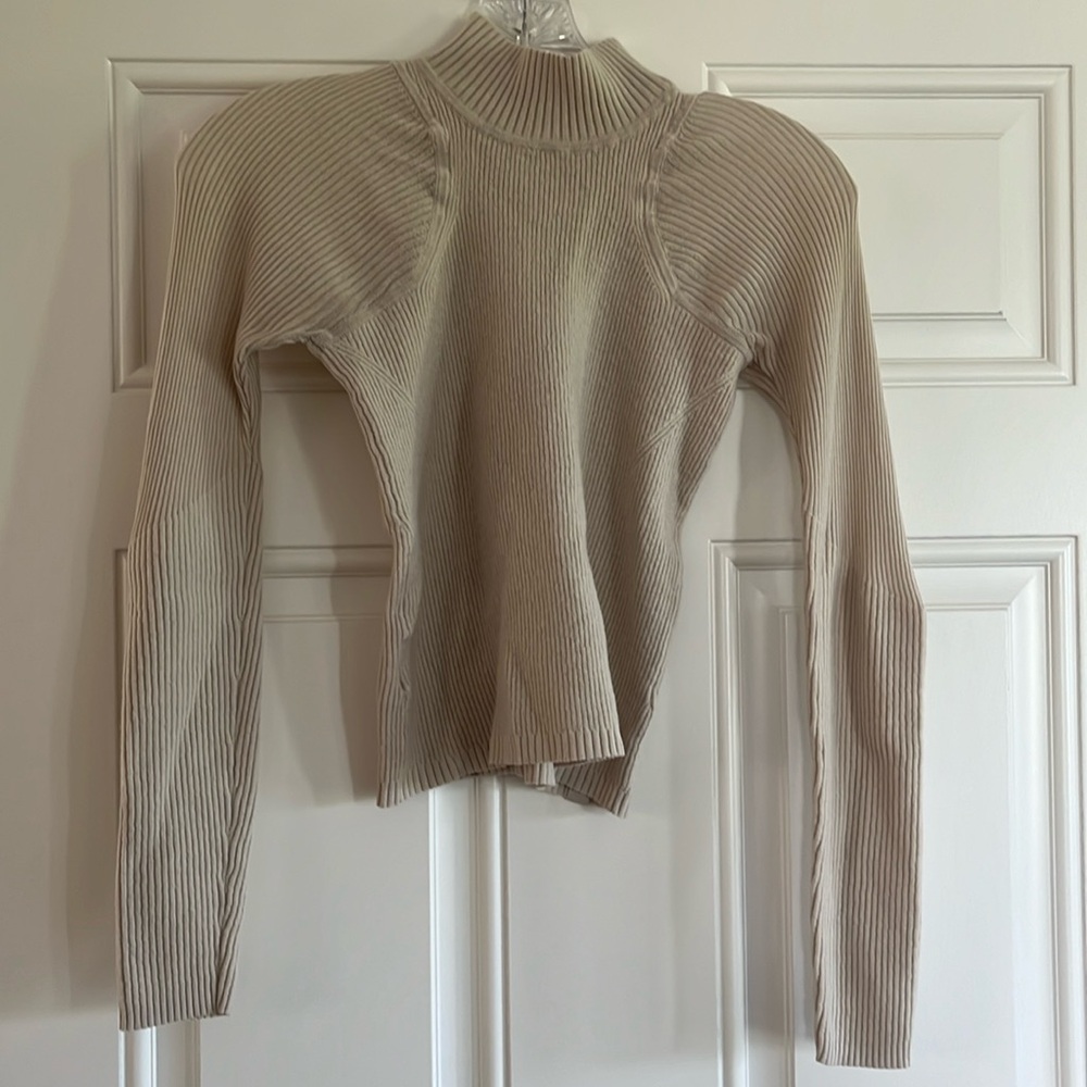 Lululemon Knit Top, Cream, Size 6